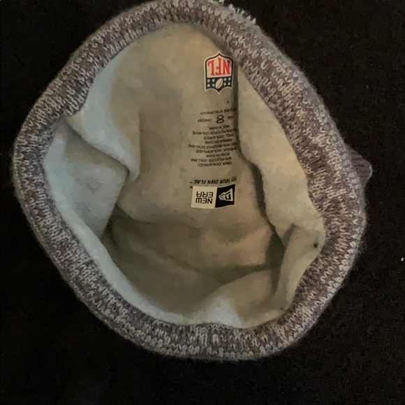 Oakland Raiders New Era beanie - Picture 2 of 3